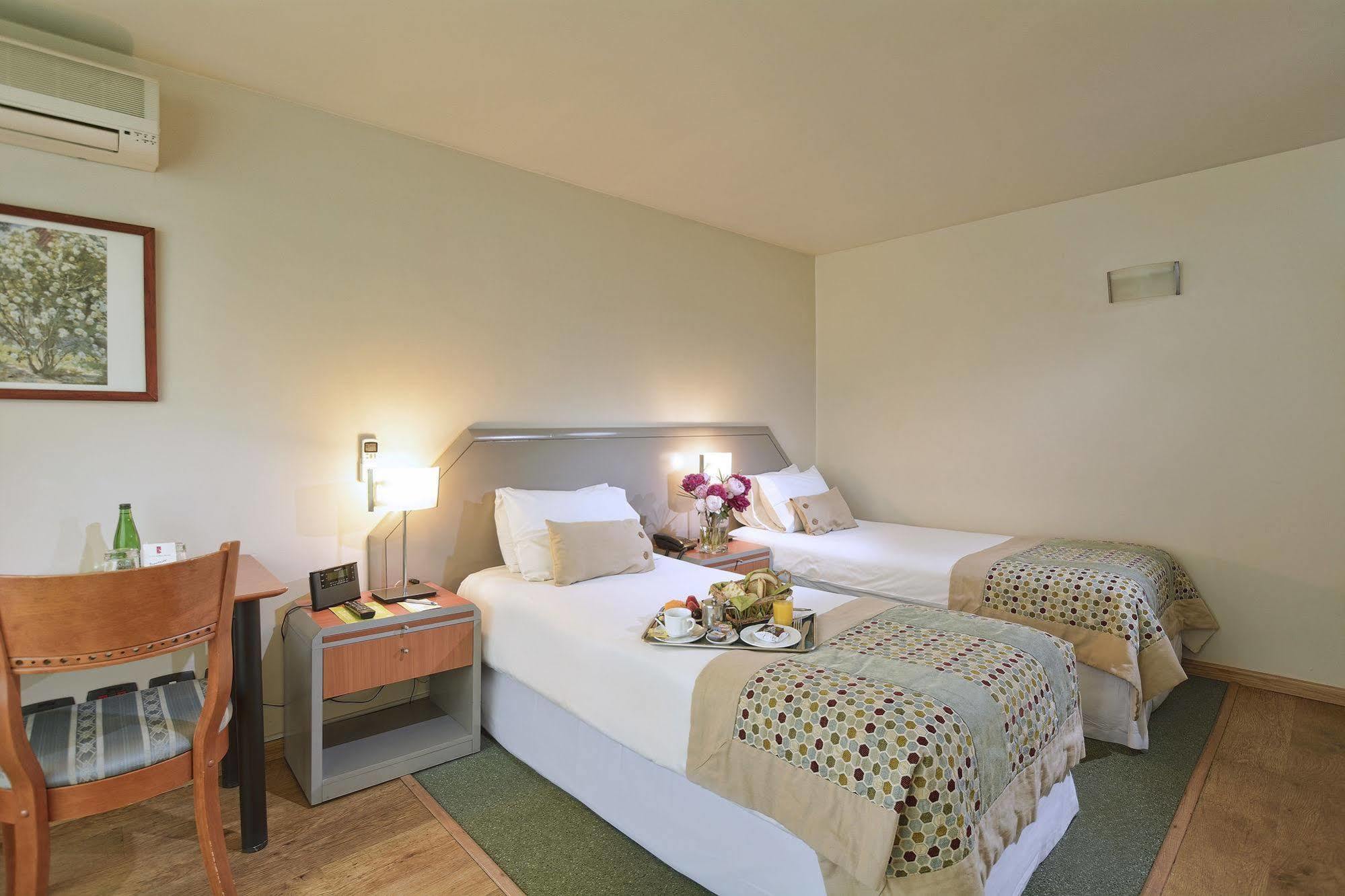 Hotel Eurotel El Bosque Santiago Ngoại thất bức ảnh